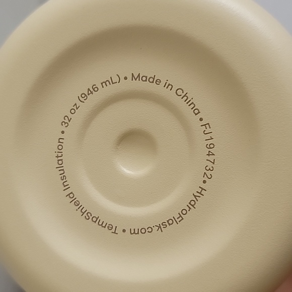 🆕️ Hydro Flask Limited Edition Beech 32oz Whole Foods Market Exclusive - Picture 5 of 7